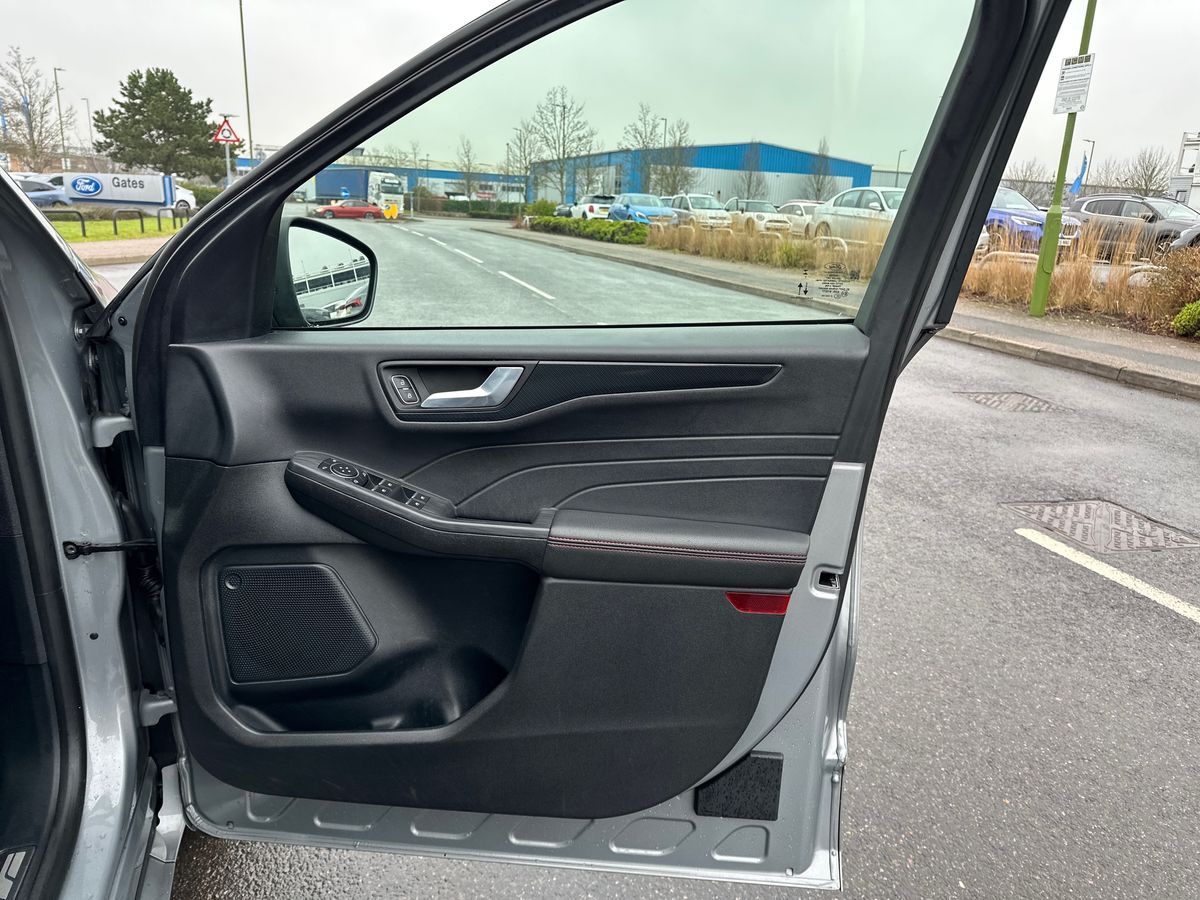 Used Ford Kuga 2022 for sale - 77256468: Photo 35