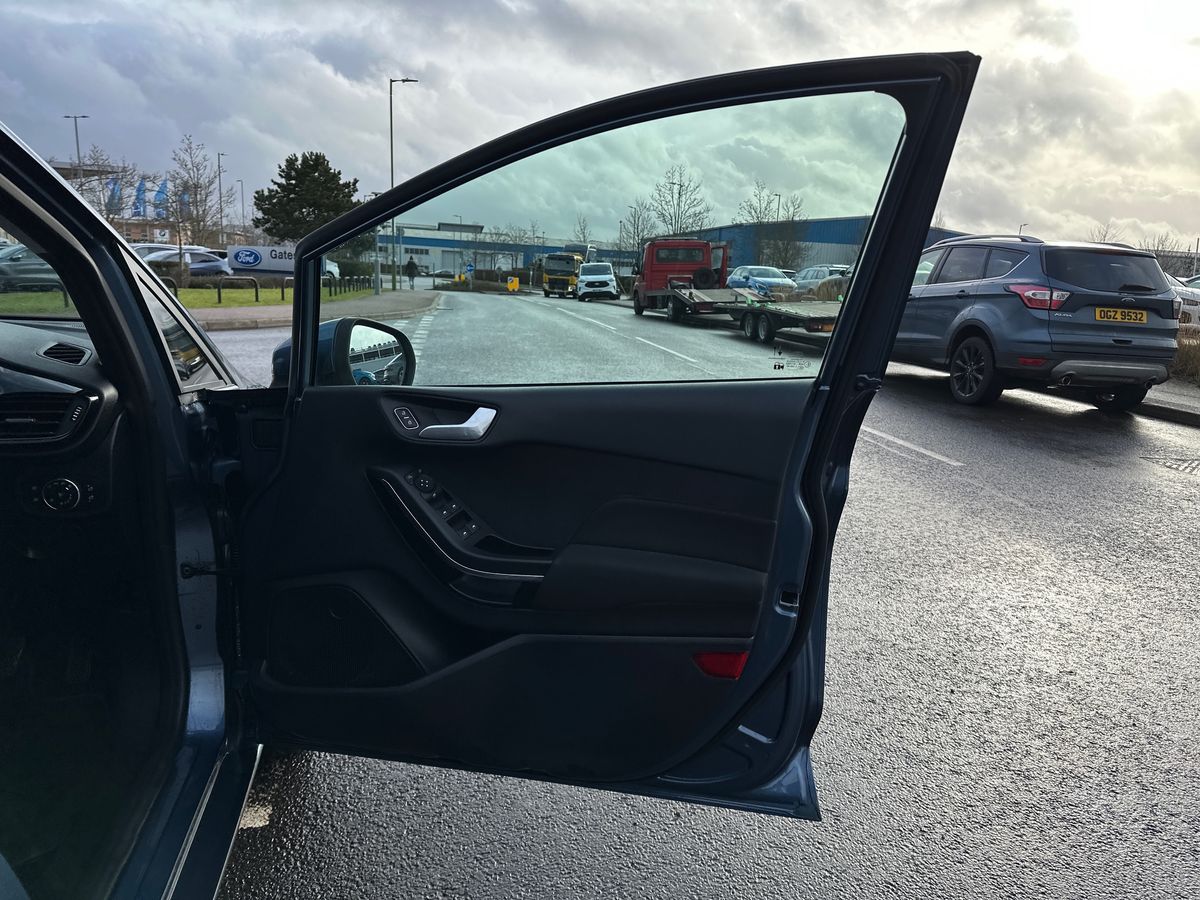 Used Ford Fiesta 2022 for sale - 77178064: Photo 35