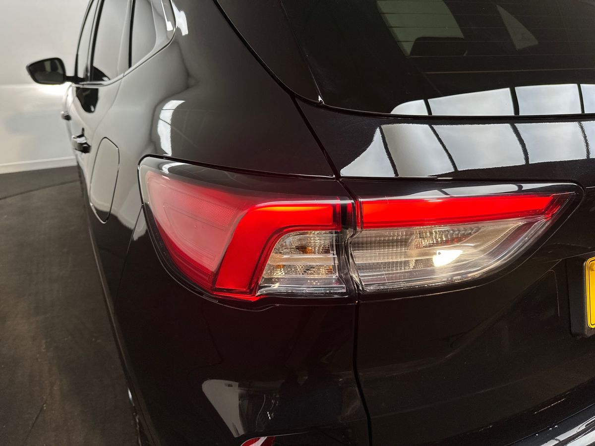 Used Ford Kuga 2024 for sale - 76652472: Photo 33