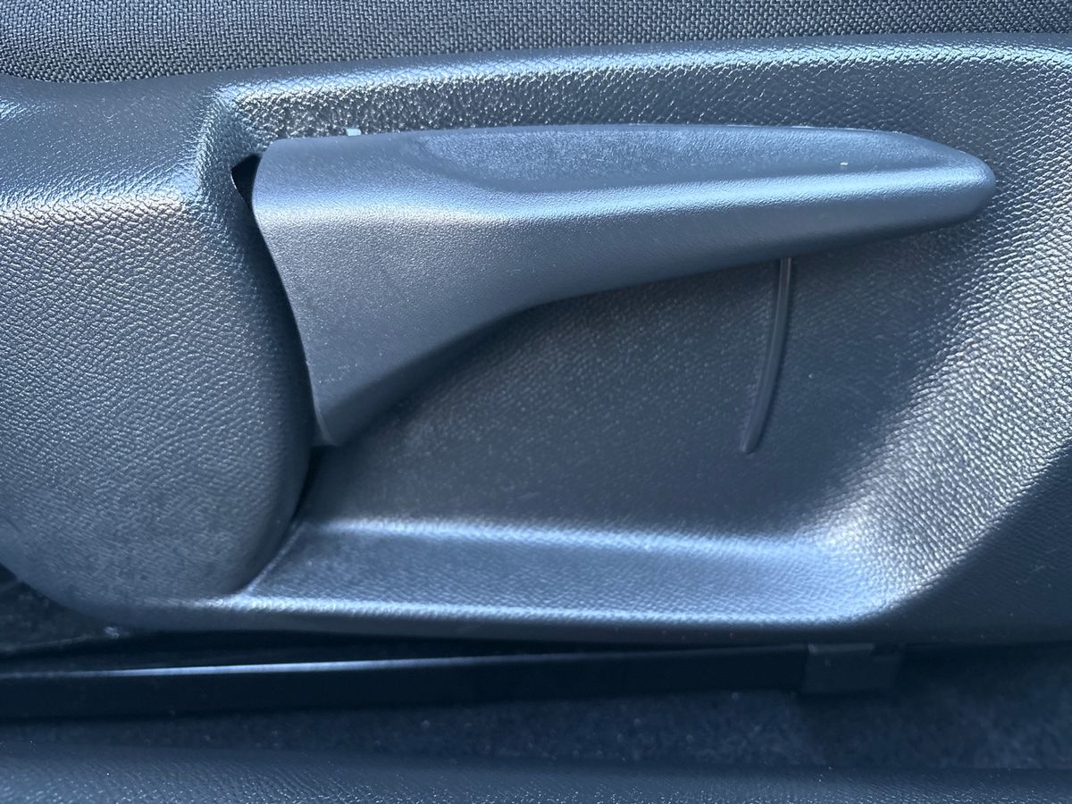 Used Peugeot 2008 2024 for sale - 77346794: Photo 30