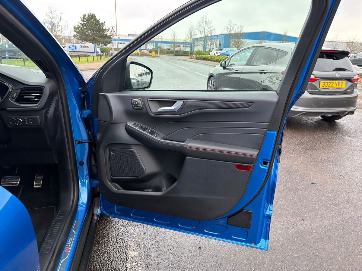 Used Ford Kuga 2025 for sale - 77373028: Photo 35