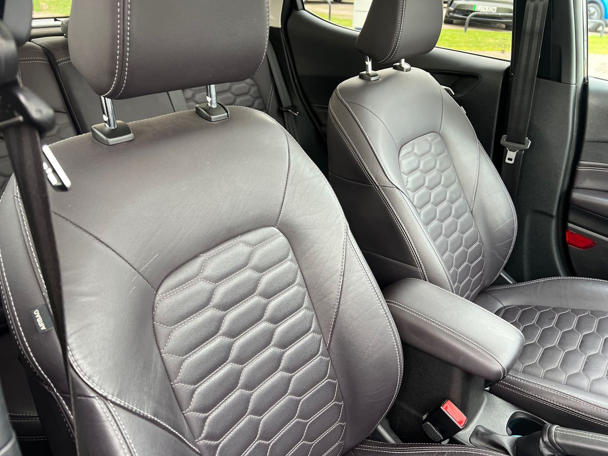 Used Ford Fiesta 2019 for sale - 76647861: Photo 12