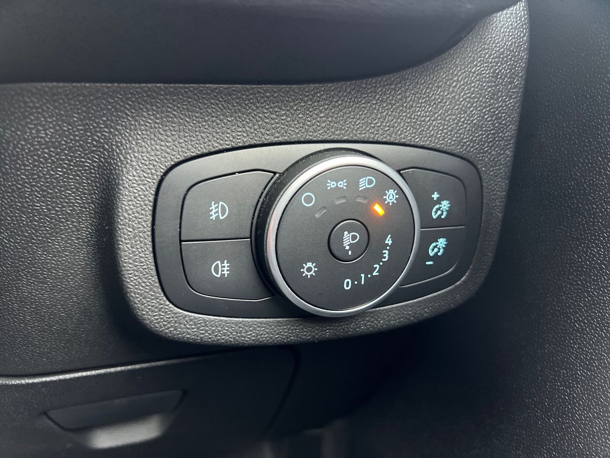 Used Ford Fiesta 2019 for sale - 76647861: Photo 23