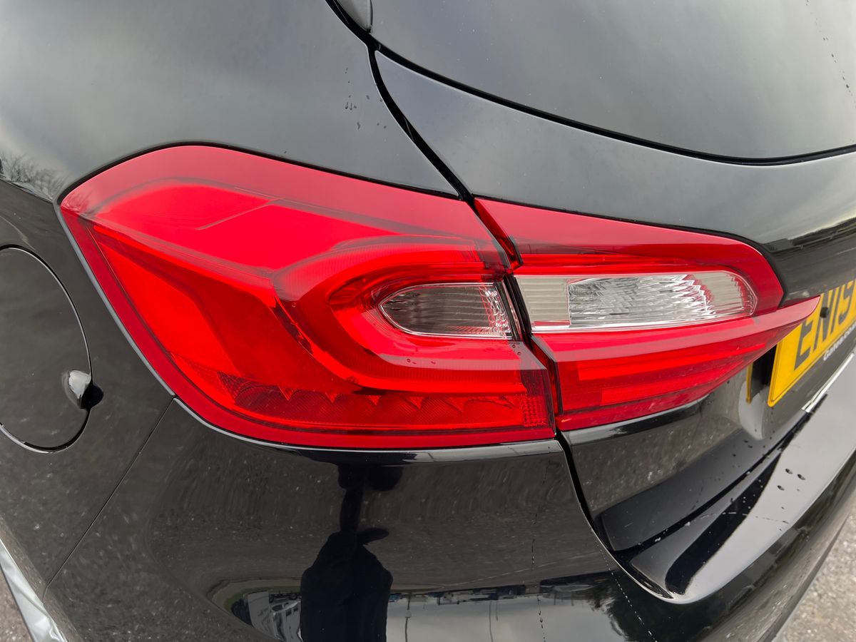 Used Ford Fiesta 2019 for sale - 76647861: Photo 33