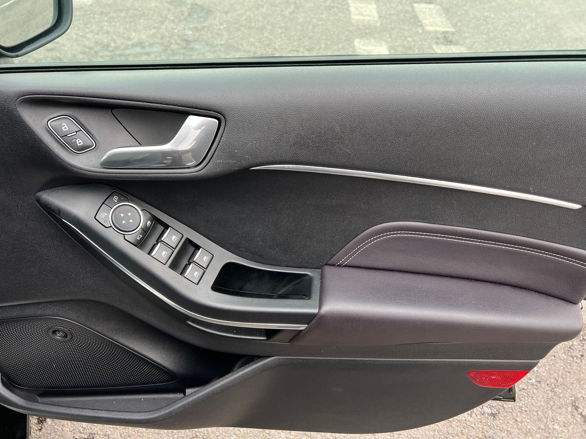 Used Ford Fiesta 2019 for sale - 76647861: Photo 35