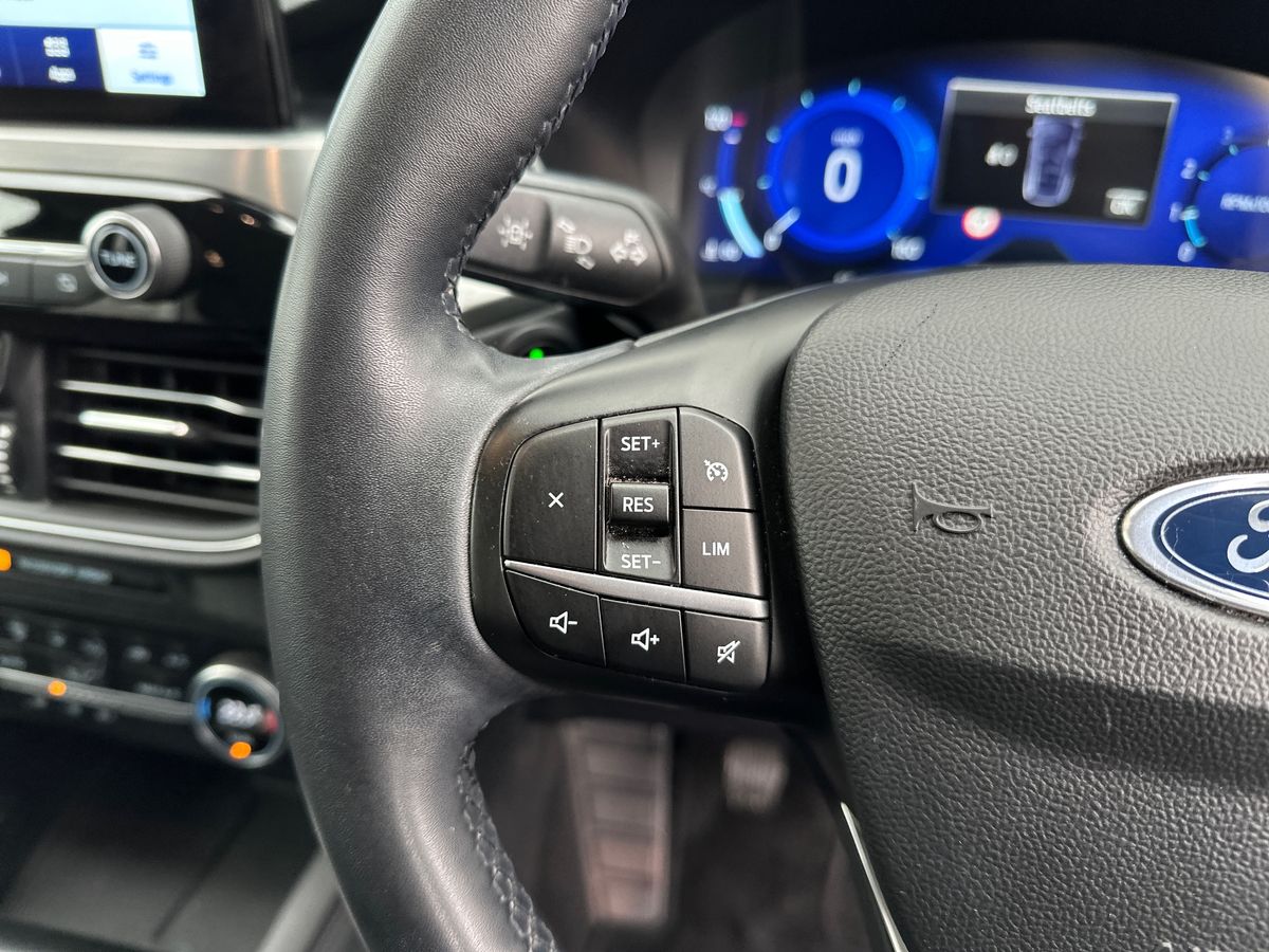 Used Ford Kuga 2022 for sale - 76552511: Photo 26