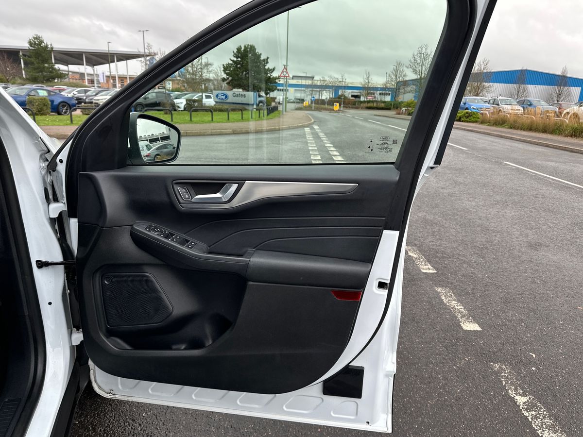 Used Ford Kuga 2022 for sale - 76552511: Photo 35