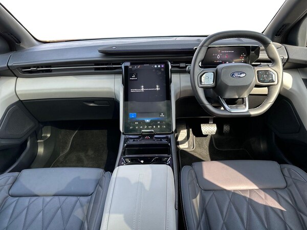 Used Ford Explorer 2025 for sale - 75602755: Photo 15