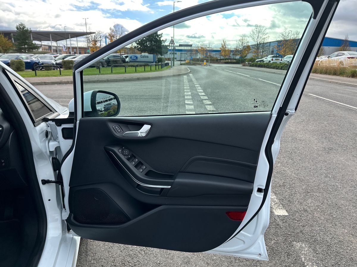 Used Ford Fiesta 2023 for sale - 76709582: Photo 35