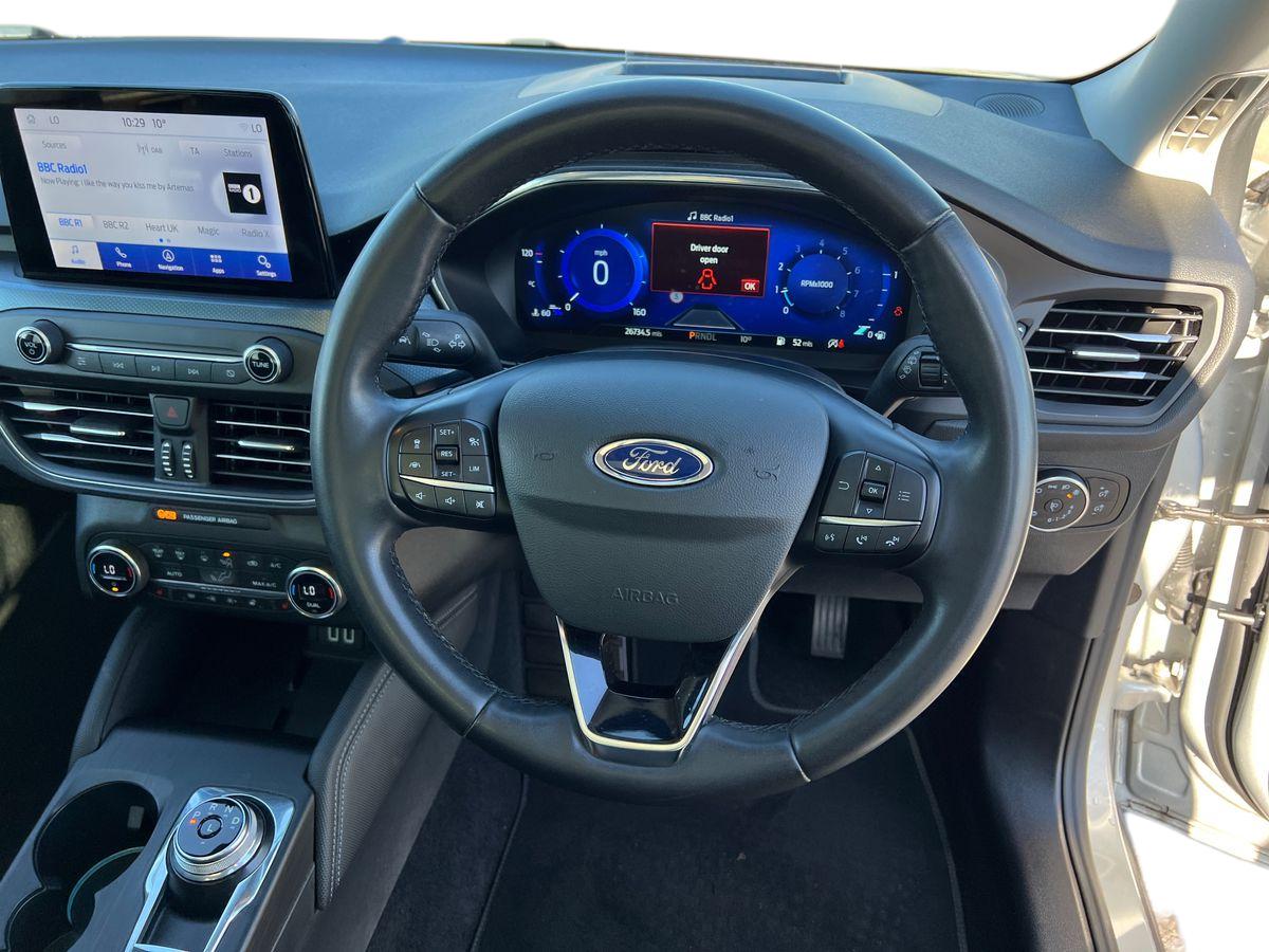 Used Ford Focus 2021 for sale - 76112328: Photo 17
