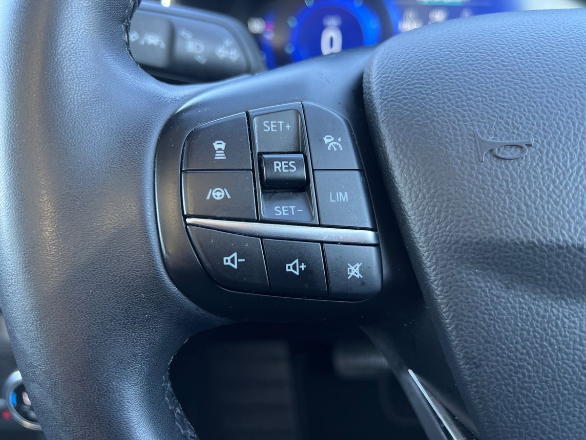 Used Ford Focus 2021 for sale - 76112328: Photo 26