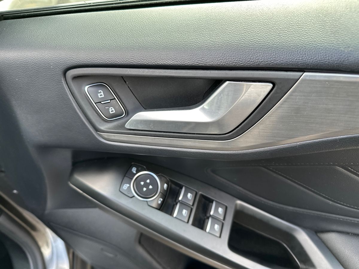 Used Ford Focus 2020 for sale - 76379560: Photo 25