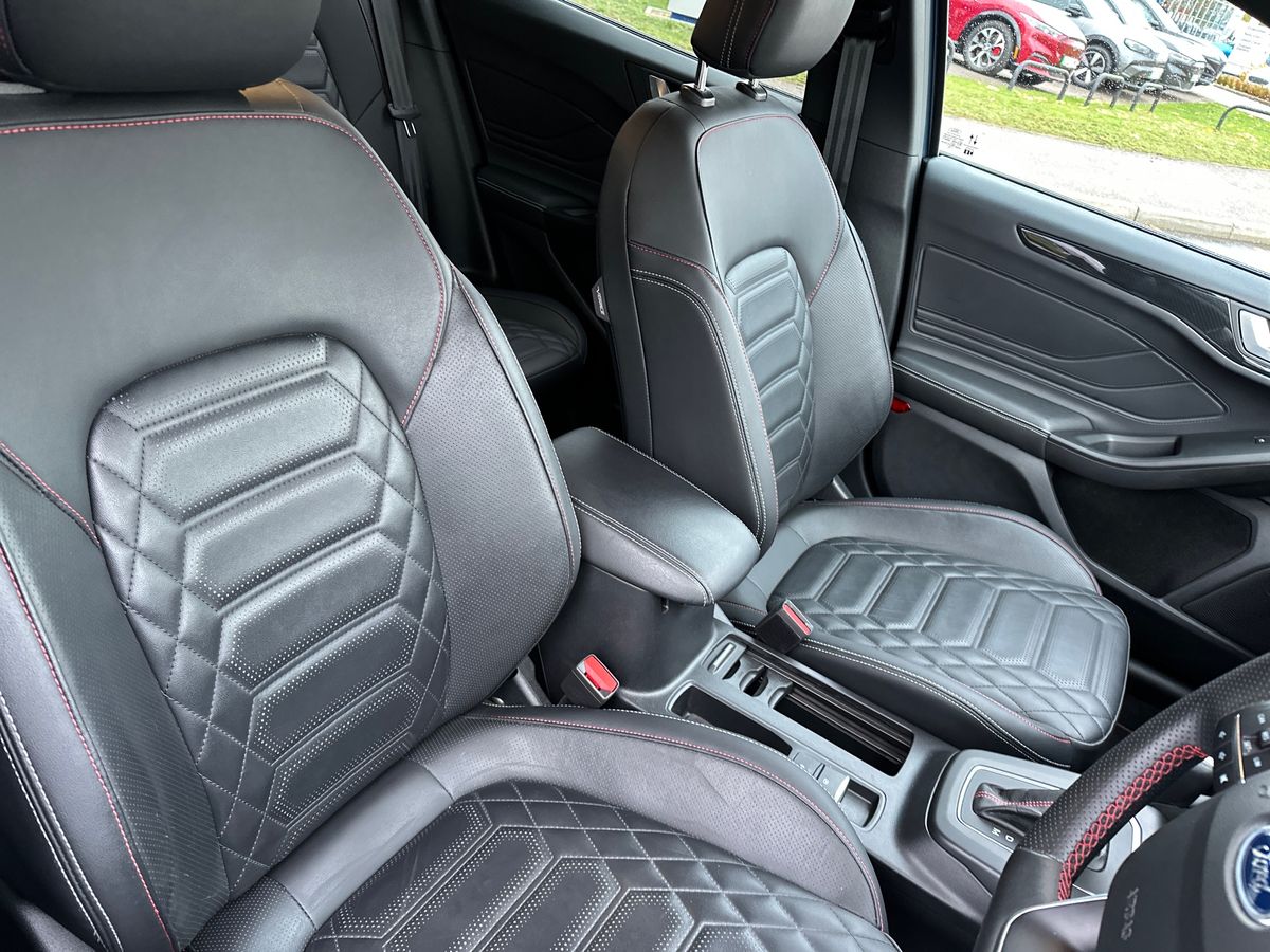 Used Ford Focus 2022 for sale - 76328000: Photo 12