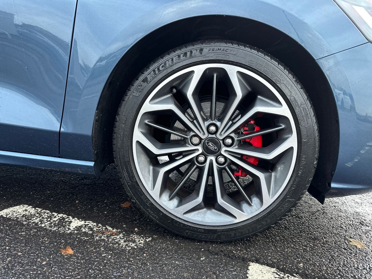 Used Ford Focus 2022 for sale - 76328000: Photo 9