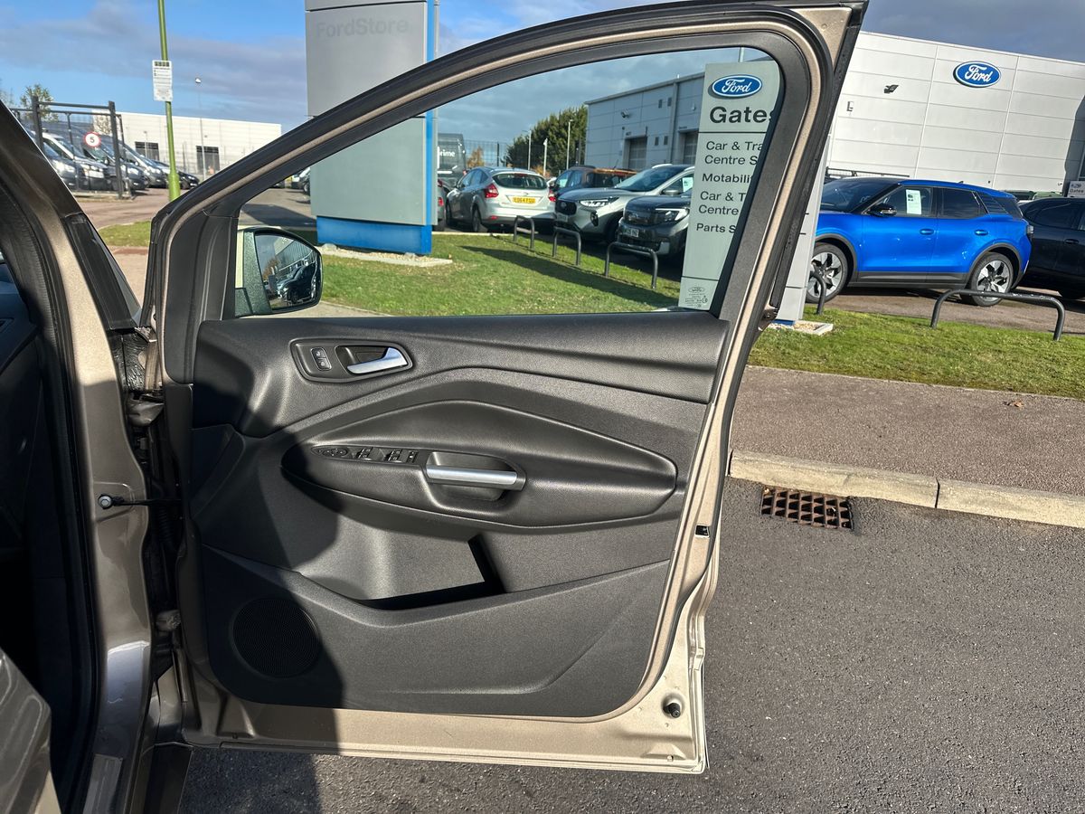 Used Ford Kuga 2019 for sale - 76384493: Photo 35