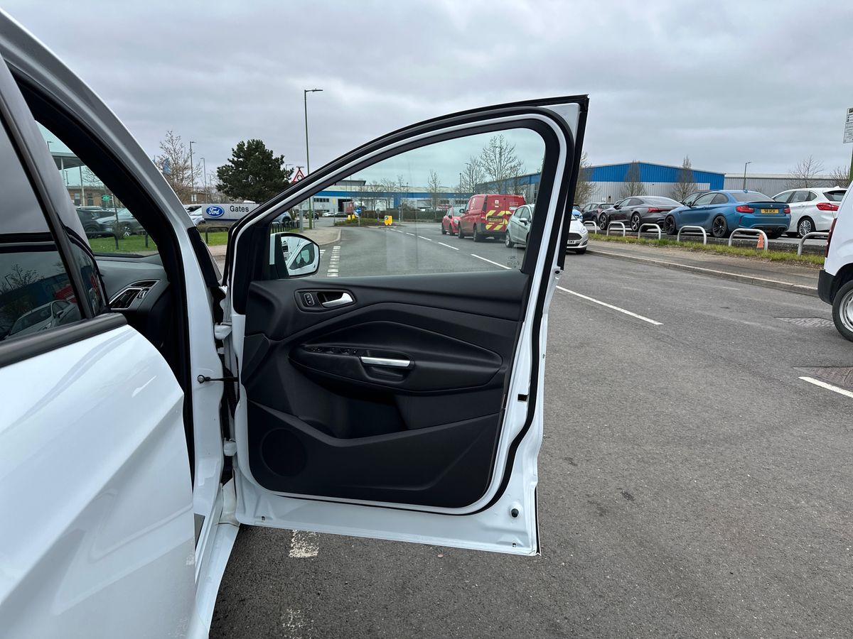 Used Ford Kuga 2019 for sale - 77855779: Photo 35