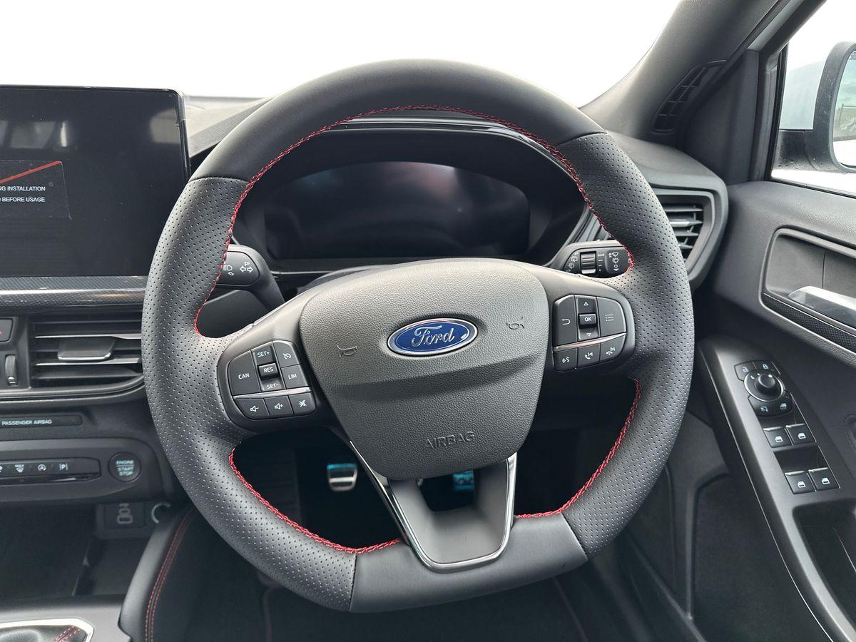 Used Ford Focus 2025 for sale - 78172623: Photo 17