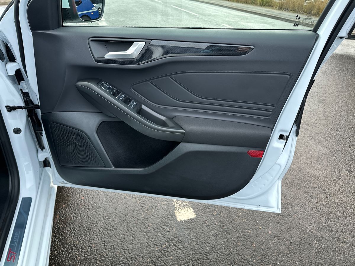 Used Ford Focus 2025 for sale - 78172623: Photo 35