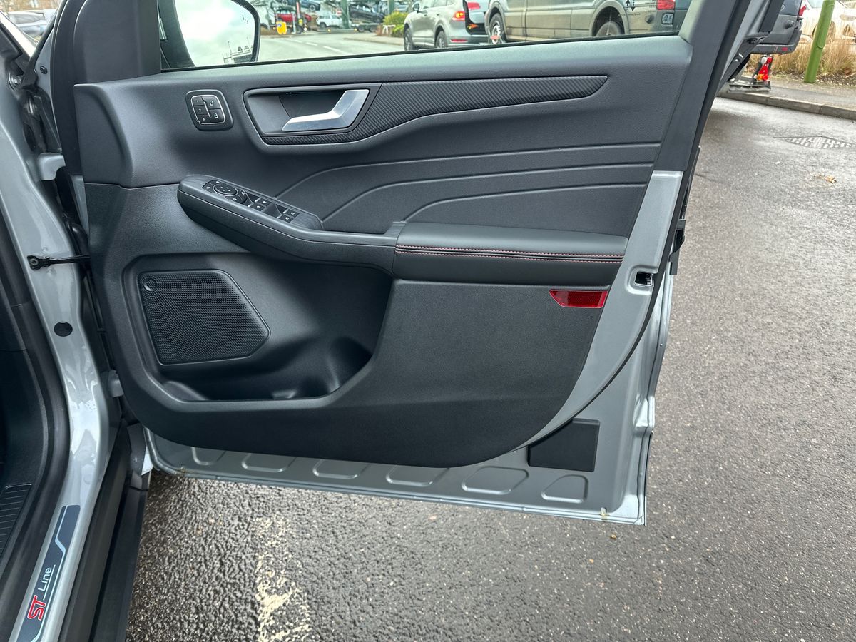 Used Ford Kuga 2025 for sale - 78172687: Photo 35