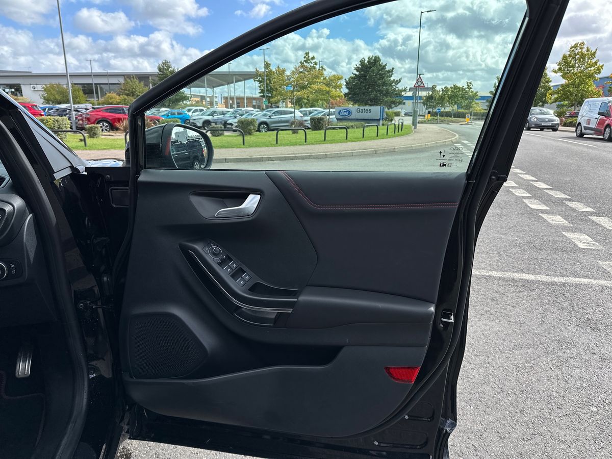 Used Ford Puma 2023 for sale - 76635735: Photo 35