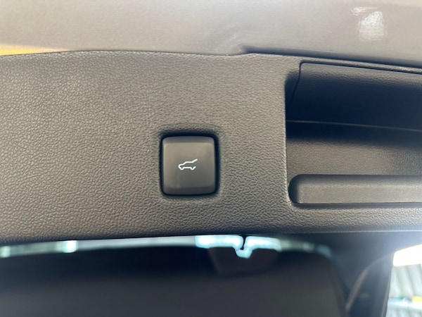 Used Ford Kuga 2024 for sale - 75715372: Photo 37