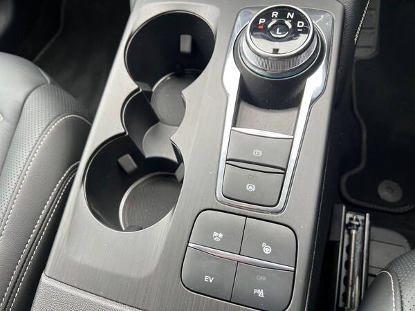 Used Ford Kuga 2024 for sale - 76203998: Photo 28