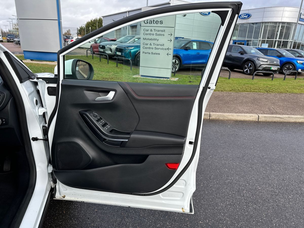 Used Ford Puma 2024 for sale - 77186250: Photo 35