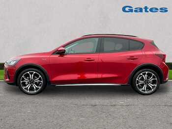 Used Ford Focus 2025 for sale - 77347011: Photo