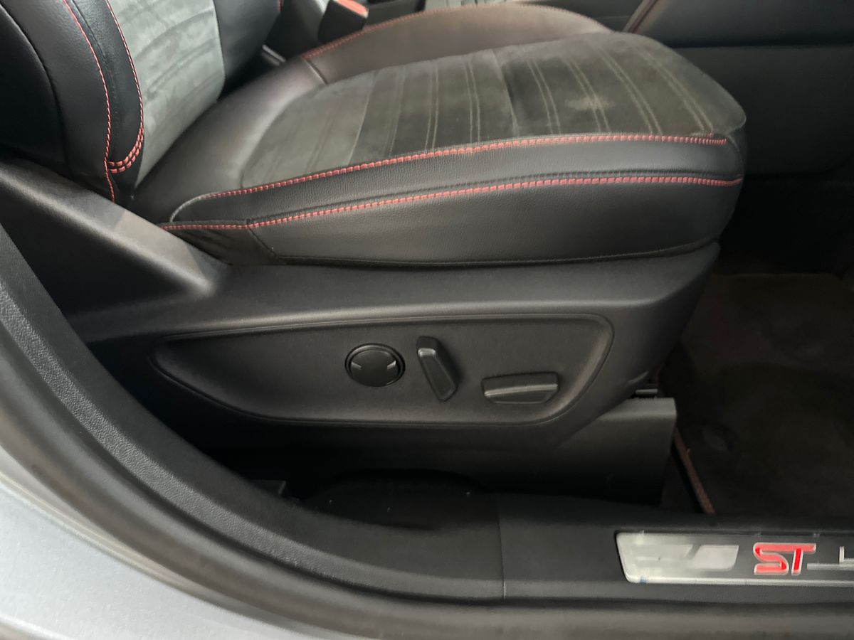 Used Ford Kuga 2022 for sale - 77934274: Photo 30