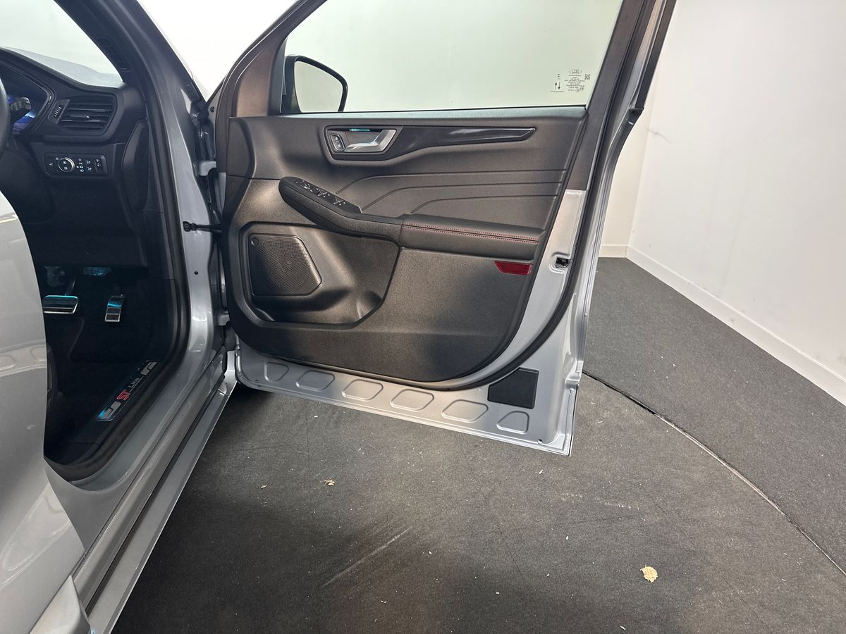 Used Ford Kuga 2022 for sale - 77934274: Photo 35