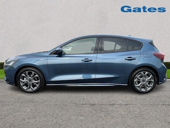 Used Ford Focus 2023 for sale - 78743076: Photo