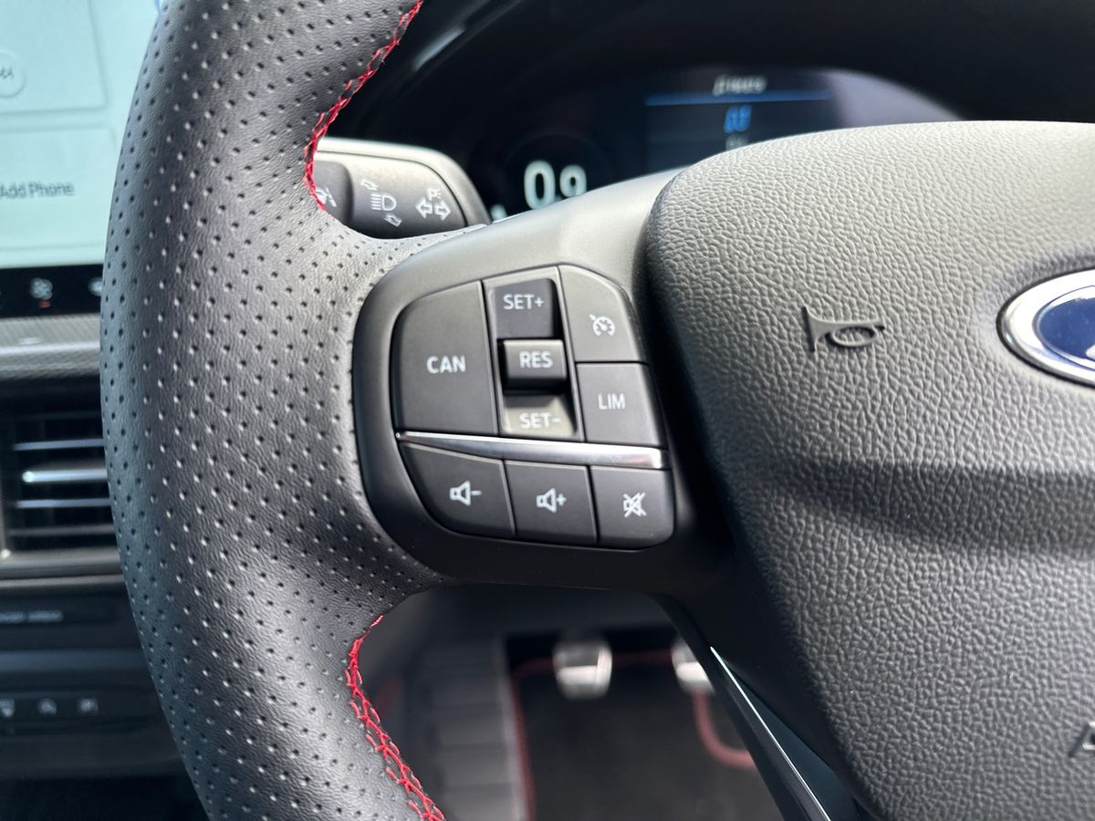 Used Ford Focus 2025 for sale - 76104351: Photo 26