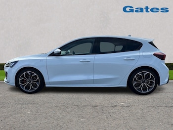 Used Ford Focus 2025 for sale - 76104351: Photo 4