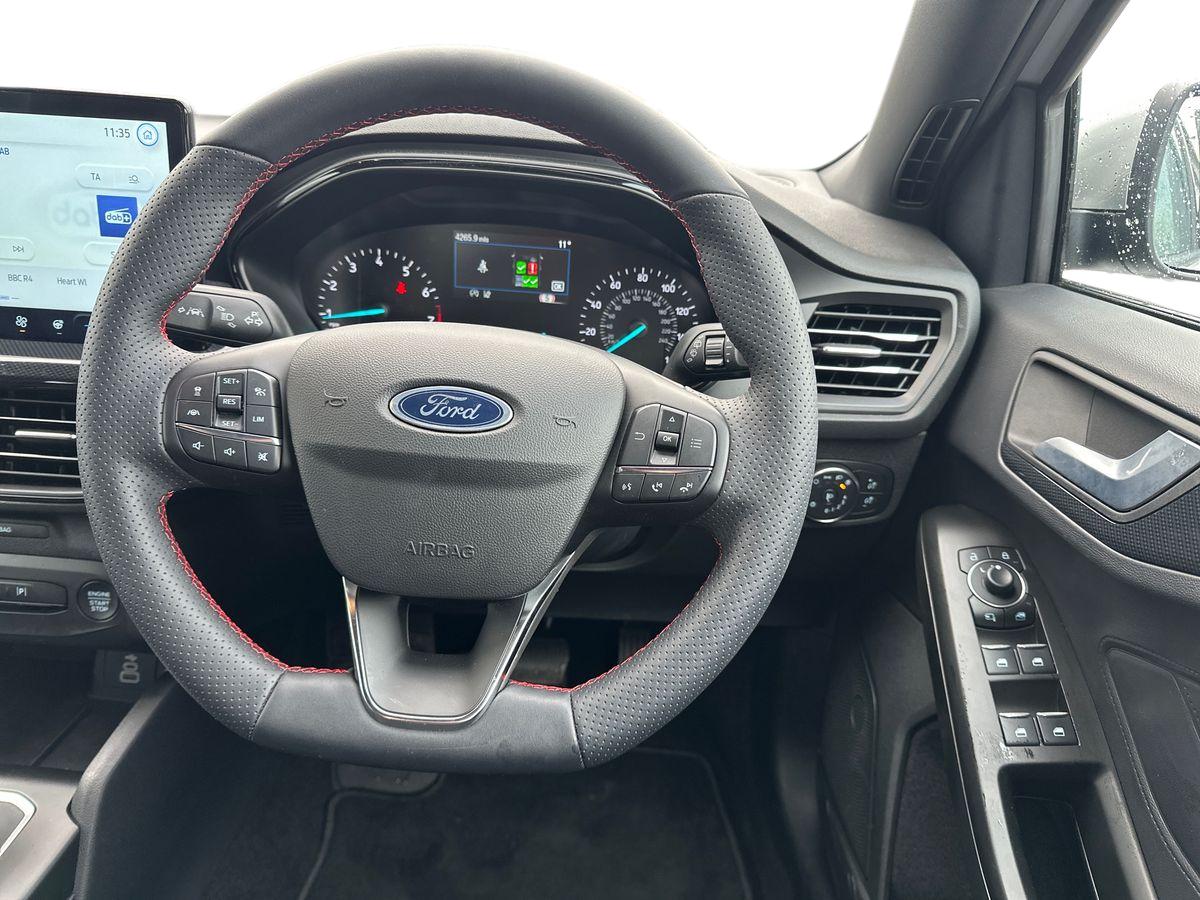 Used Ford Focus 2024 for sale - 76328062: Photo 17