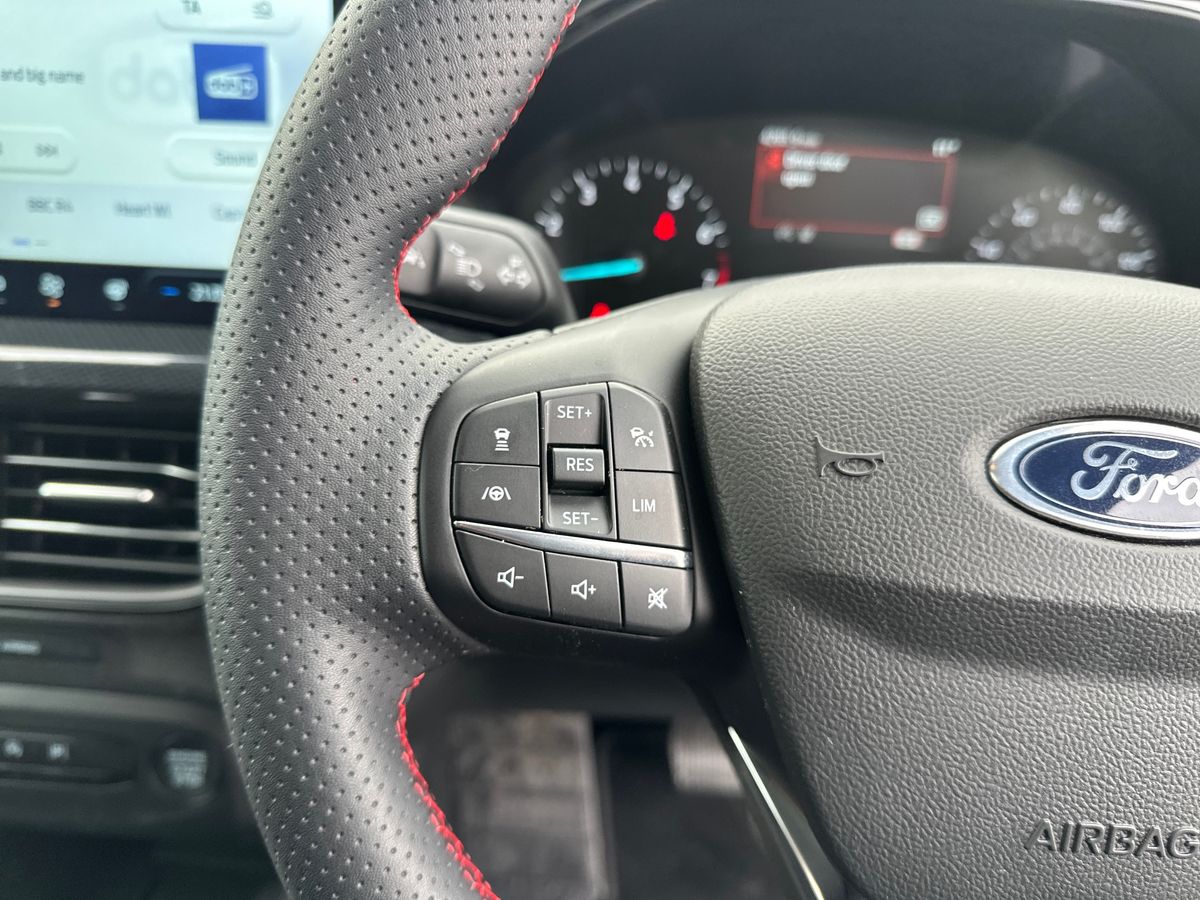 Used Ford Focus 2024 for sale - 76328062: Photo 26