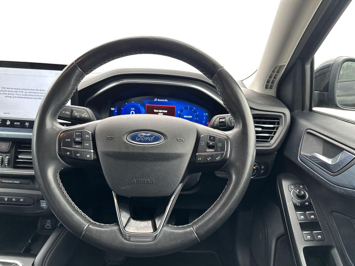 Used Ford Focus 2022 for sale - 76297464: Photo 17