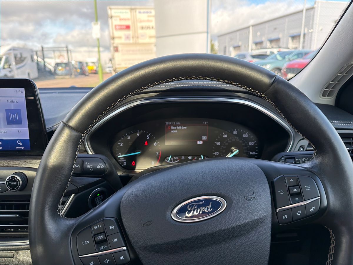 Used Ford Focus 2019 for sale - 77678768: Photo 18