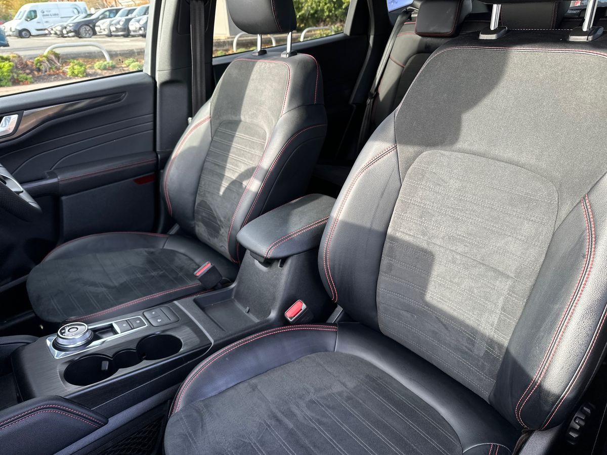 Used Ford Kuga 2022 for sale - 76420395: Photo 13