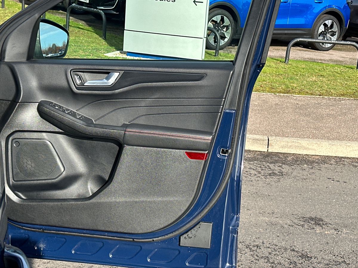 Used Ford Kuga 2022 for sale - 76420395: Photo 35