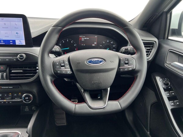Used Ford Focus 2022 for sale - 75653004: Photo 17
