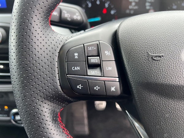 Used Ford Focus 2022 for sale - 75653004: Photo 26