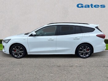 Used Ford Focus 2022 for sale - 75653004: Photo