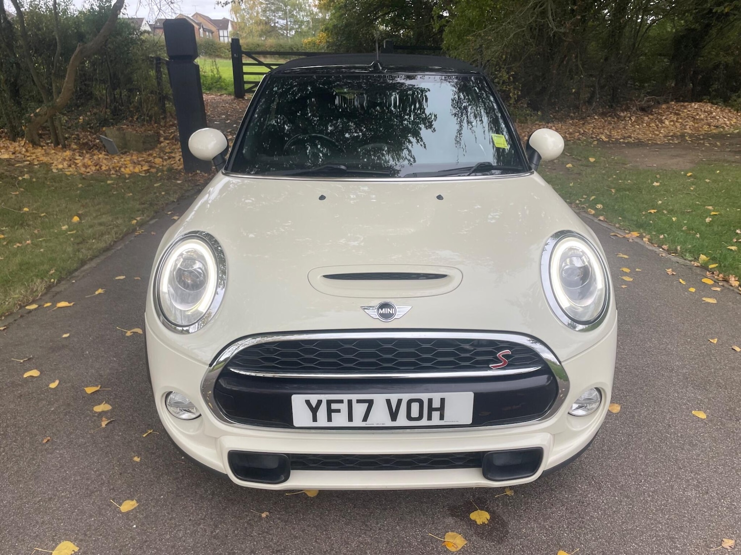 Used MINI Convertible 2017 for sale - 76259545: Photo 13