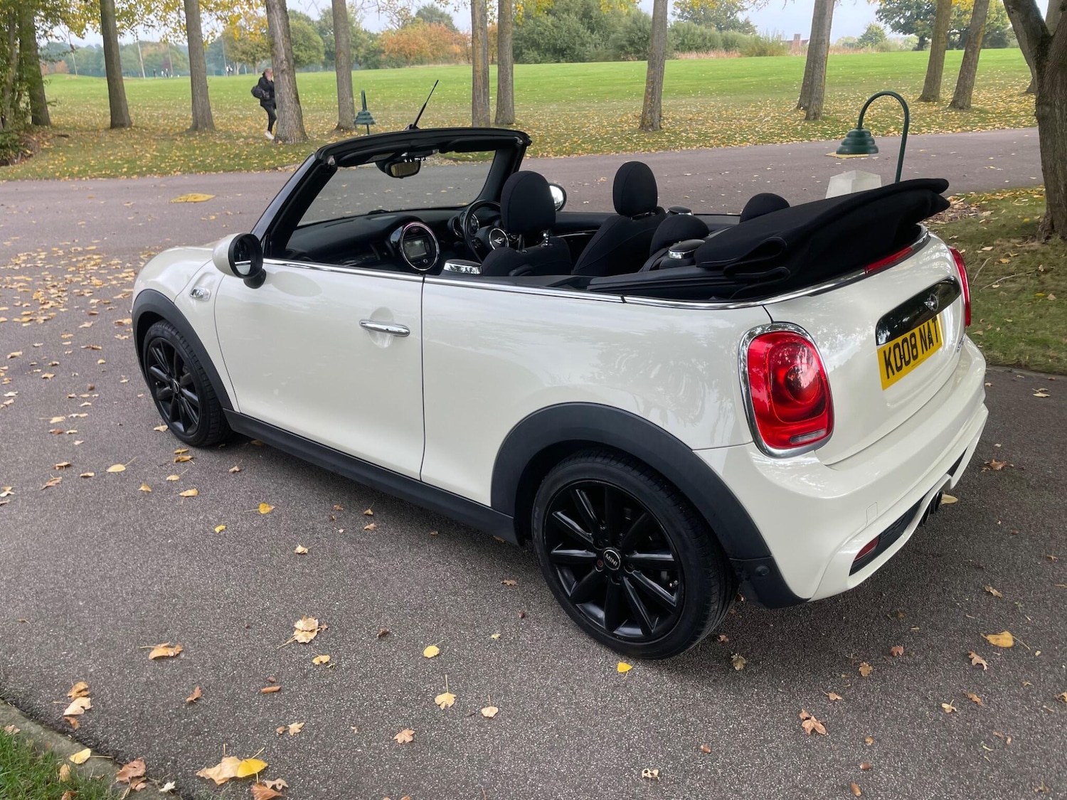 Used MINI Convertible 2017 for sale - 76259545: Photo 18