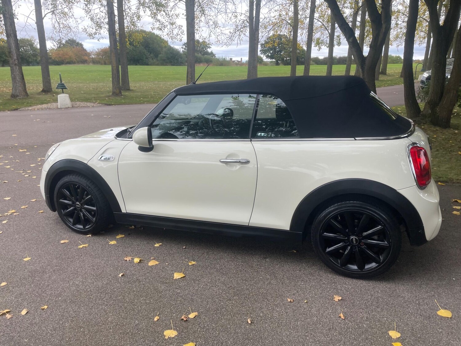 Used MINI Convertible 2017 for sale - 76259545: Photo 19