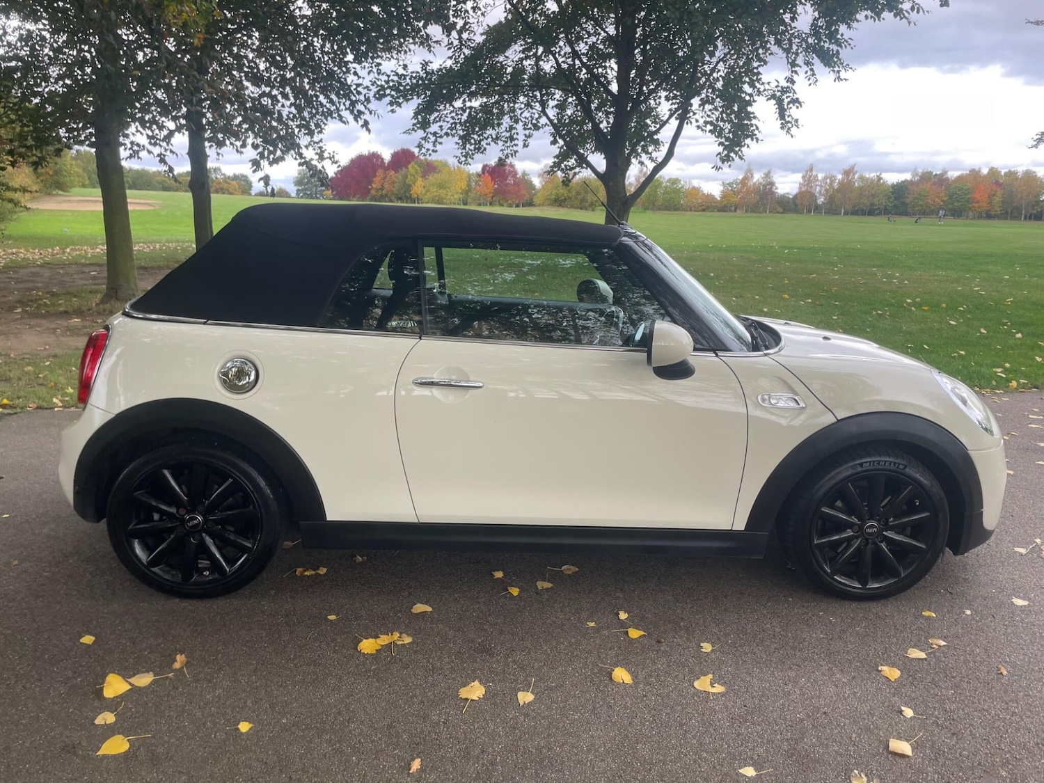 Used MINI Convertible 2017 for sale - 76259545: Photo 30