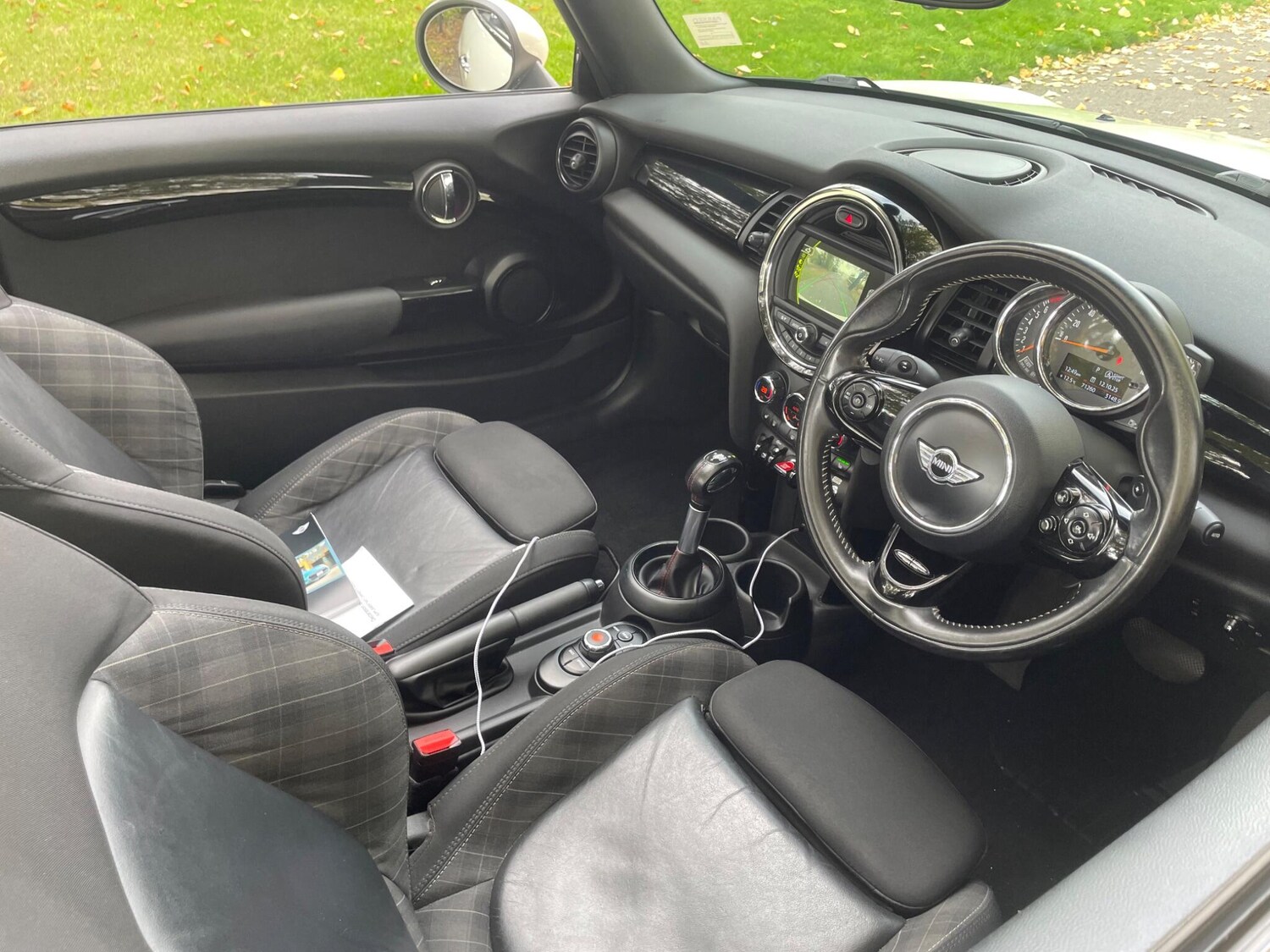 Used MINI Convertible 2017 for sale - 76259545: Photo 39