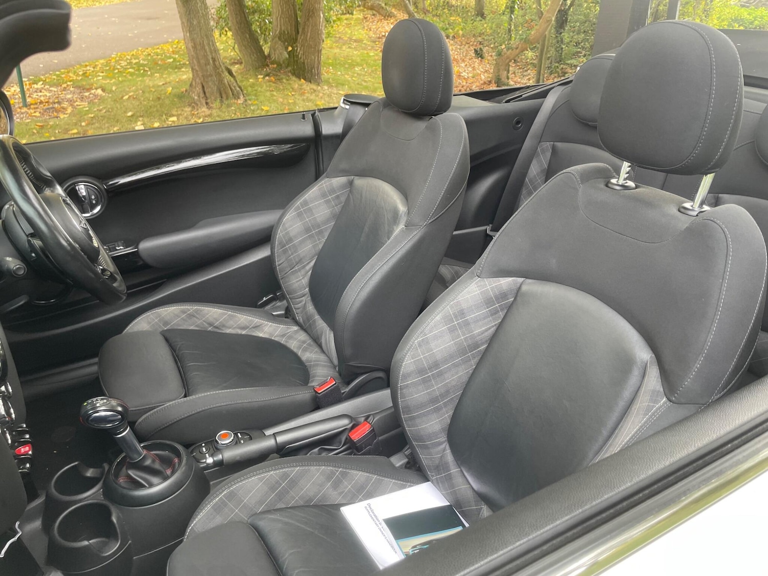 Used MINI Convertible 2017 for sale - 76259545: Photo 45