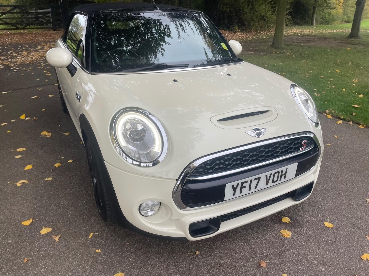 Used MINI Convertible 2017 for sale - 76259545: Photo 8