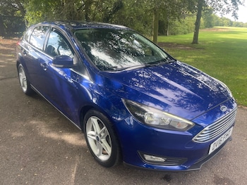 2016 (16) - 1.0T EcoBoost Zetec Euro 6 (s/s) 5dr